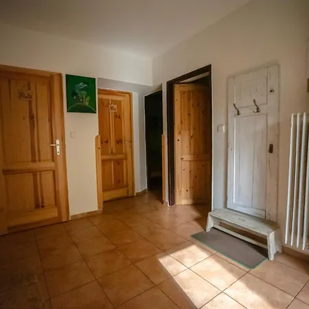 Statek Adámek * Borotice